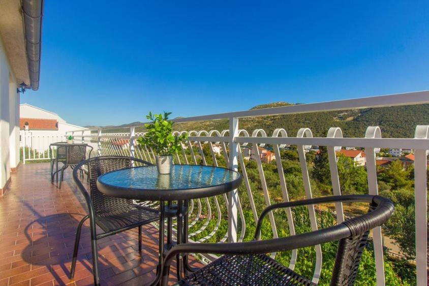Apartman Belakusic 1 Гребастика Экстерьер фото